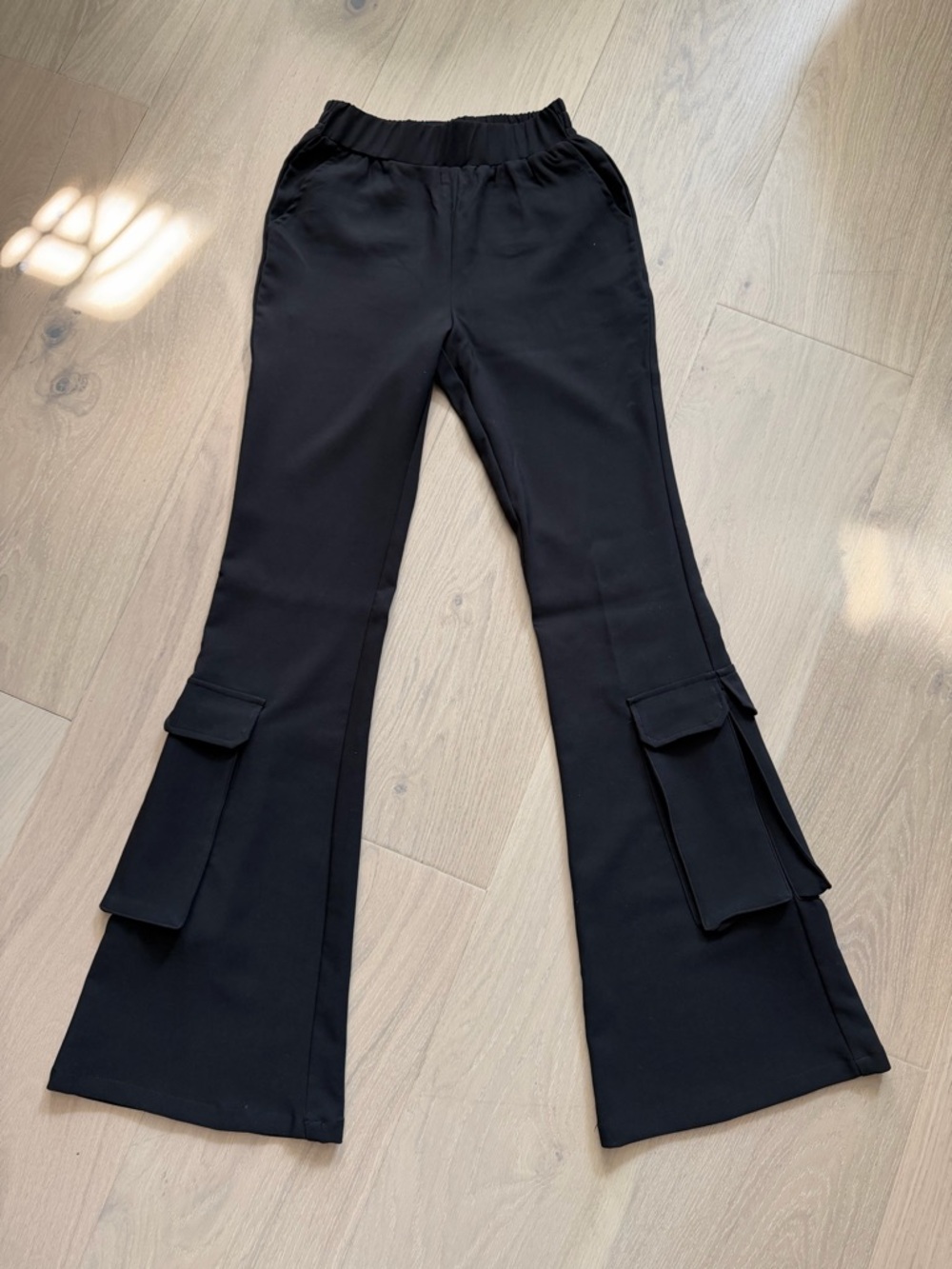 Cargo Flared Pant